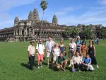 Dans l'enceinte d'Angkor Vat