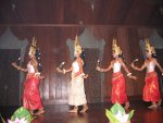 Danseuses traditionnelles à Angkor Village