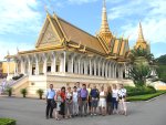 Devant le Palais Royal de Phnom Penh
